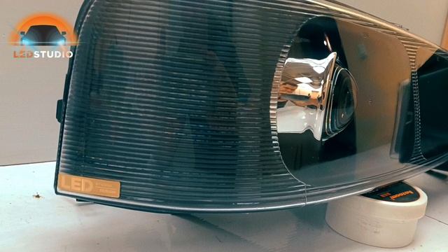 Светодиодные фары Chevrolet Express смотреть онлайн