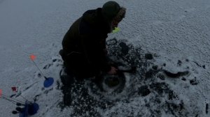 На аэролодке, по первому льду,с ночёвкой!