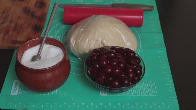 Вареники с вишней