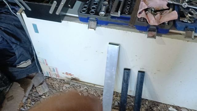 устранение щелей под фарами.Рено меган 2  *1*