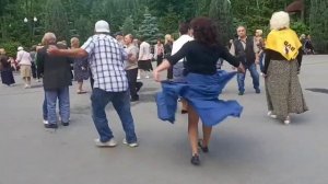 Мне до тебя пару шагов!!!💃🌹Танцы в парке Горького!!!💃🌹Харьков 2021- 720