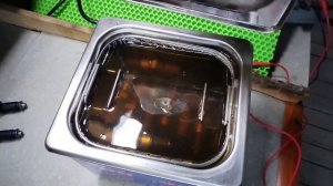 Очистка свечей зажигания с нагаром в ультразвуковой ванне AE&T TC-13TH