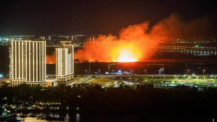 МЧС: пожар рядом с 