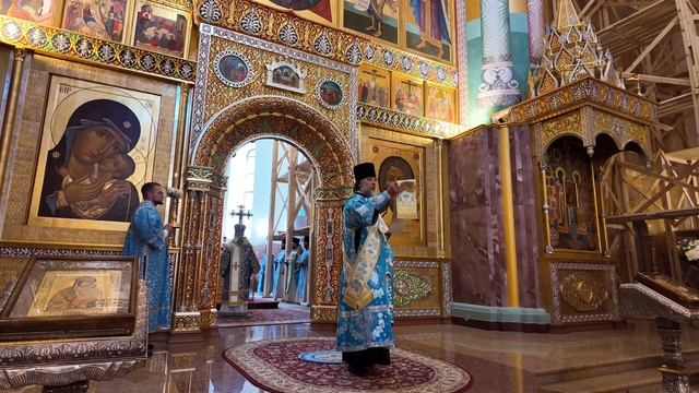 Престольный праздник Успенского собора Ярославля смотреть онлайн