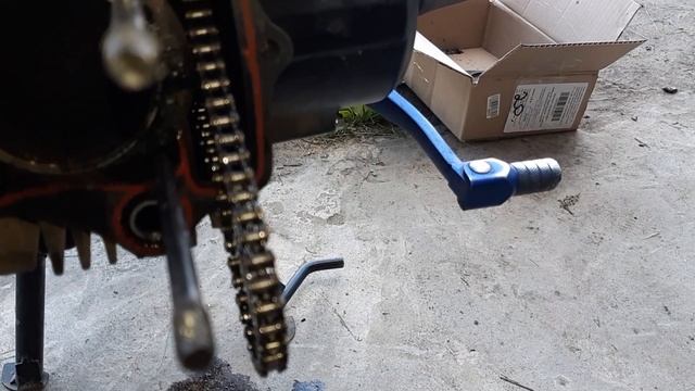 Мопед Alpha RX прогорает прокладка под головкой шлейфуем ручным способом смотреть онлайн