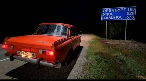1800 км на Москвиче-412, который не должен был доехать! смотреть онлайн