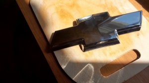 Шевроле-Нива.Обзор. Замена эмблемы.