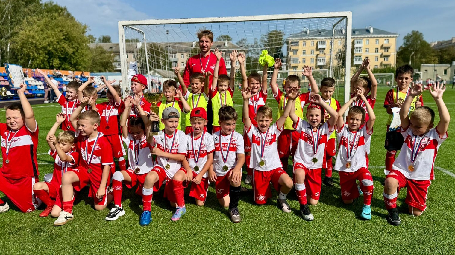 еду на футбол