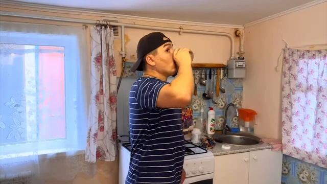 видео про бабульку батёк смотреть онлайн