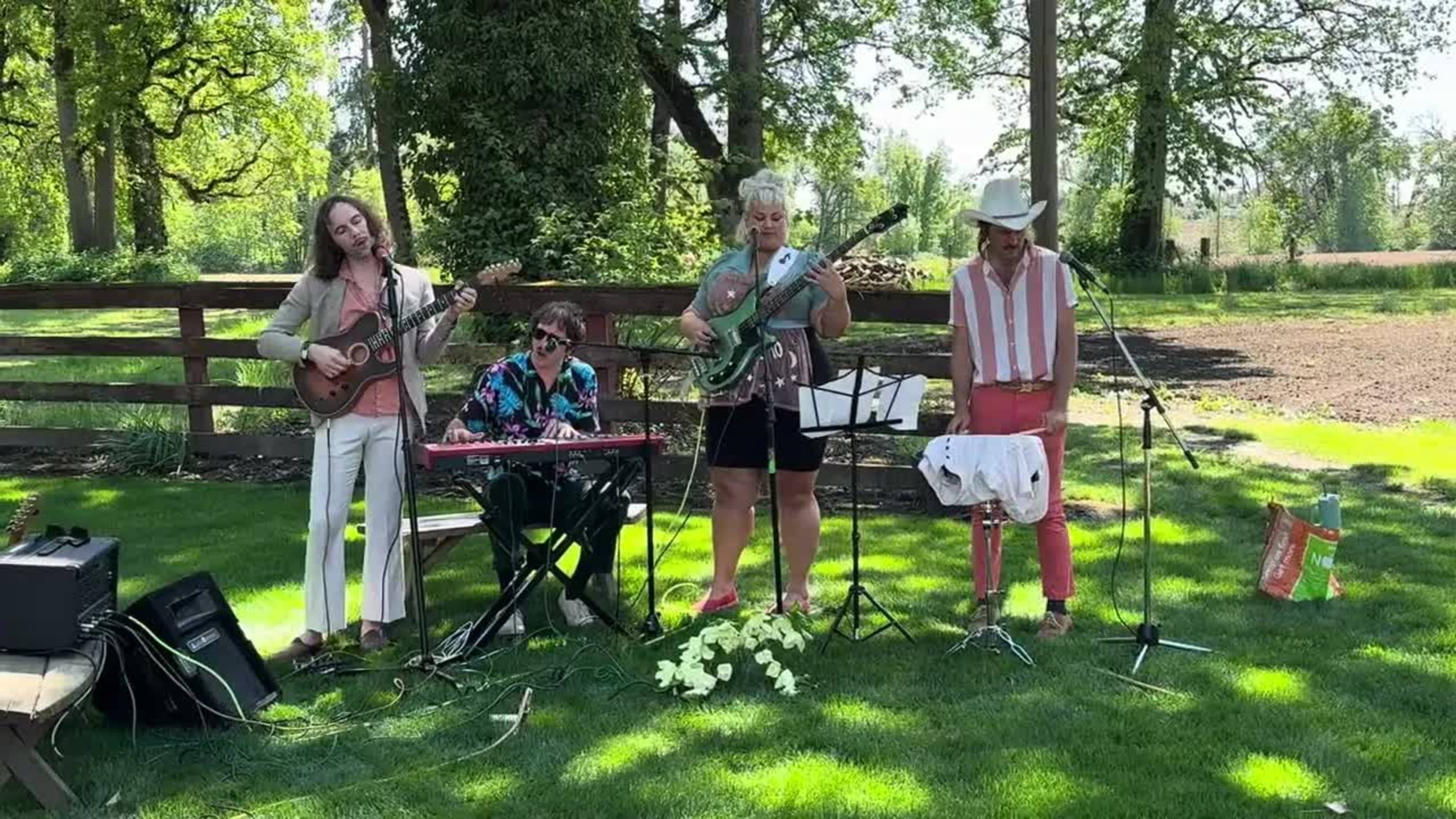 Shannon & The Clams - The Vow - Live from the Bean Fields