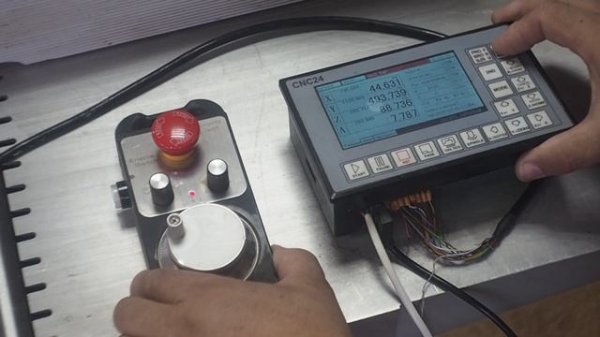 Продам контроллер