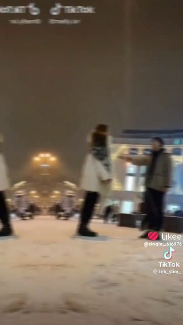 Like_7544095290572966592.mp4