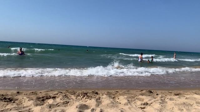 Отдыхаем на пляже Витязево. Август 2025. Мазута НЕТ смотреть онлайн