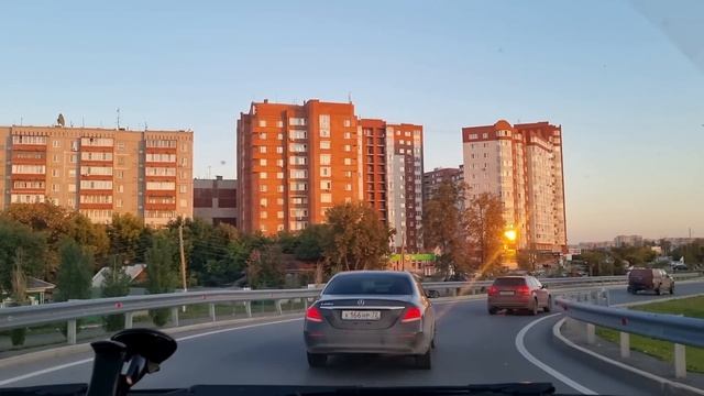 Из Германии в Россию/ Как в школе?/ Погреб/ Равняем участок/ Ищем туалет и колодец/ Жизнь в России смотреть онлайн