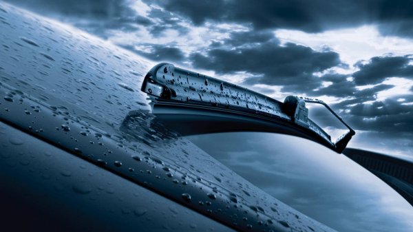 Какие выбрать дворники каркасные, гибридные или бескаркасные?