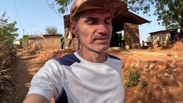 ВОСХОЖДЕНИЕ НА ГОРУ ВОЙ / РАЗМЕЩЕНИЕ В НОМЕРЕ АФРИКИ смотреть онлайн