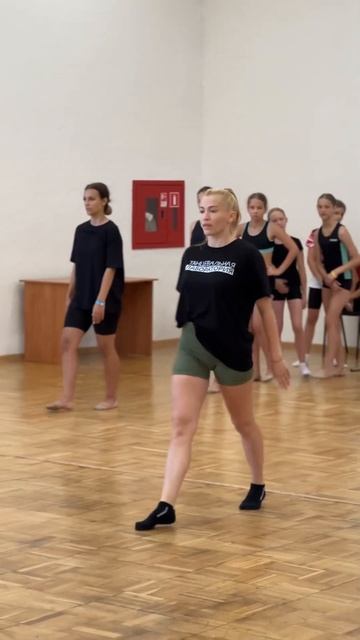 Упражнение для удержание равновесия смотреть онлайн