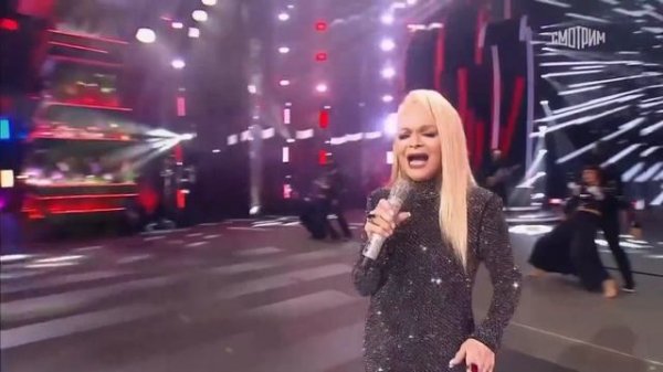 Лариса Долина