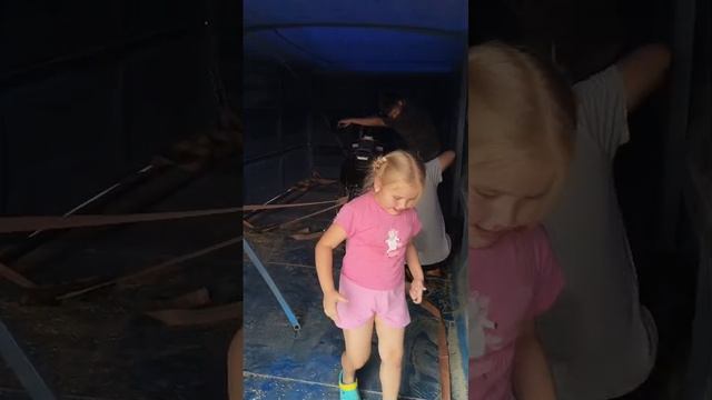 Отец сыну купил самый лучший мотоцикл в компании Мотобазабиз смотреть онлайн