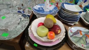 идём в гости винтажный магазин. много фарфора, хрусталя, столько красоты!