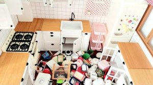 Расставляем предметы на мини кухне