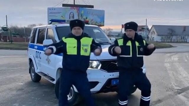 менты смотреть онлайн