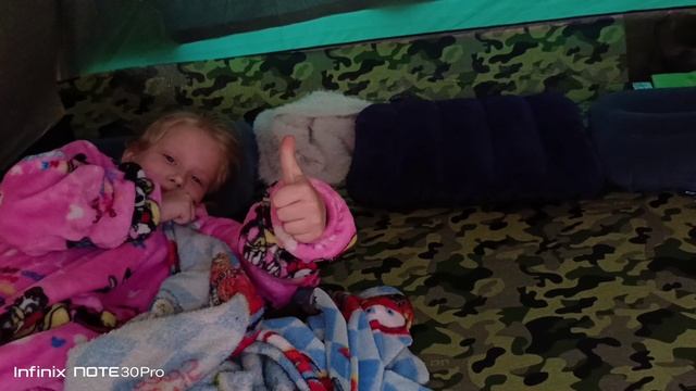 Ночь в диком лесу. Поход. Сбор грибов. Не можем уехать.