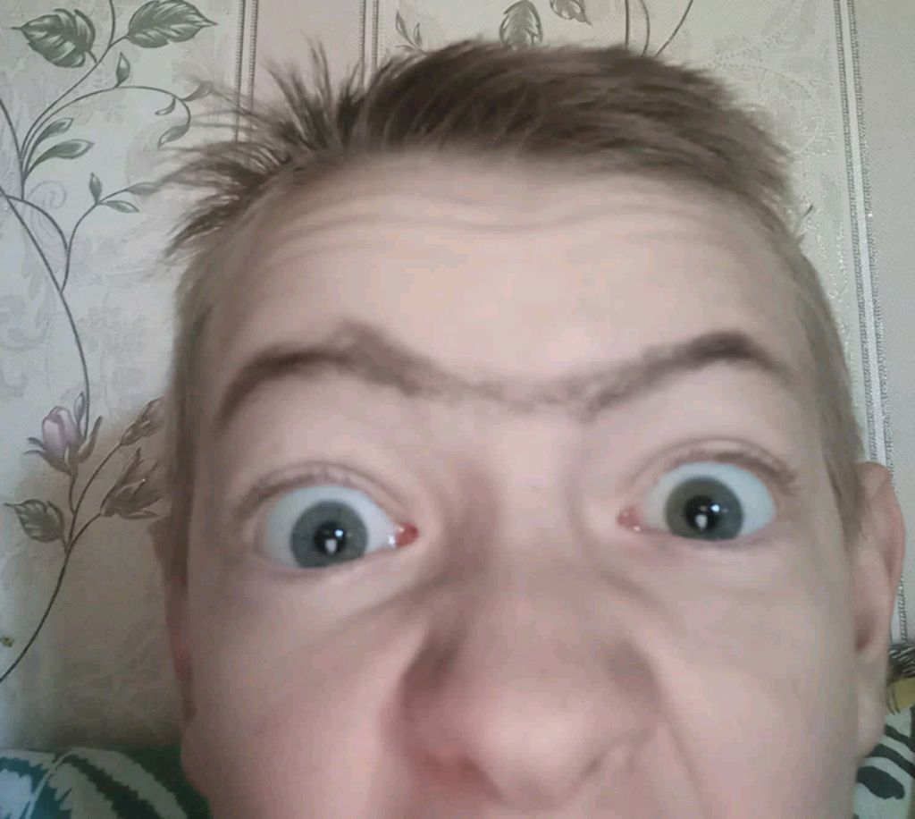 стрим в честь Лёни