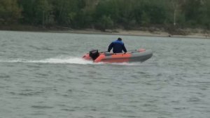 Лодка Аквилон 390 СВ  Мотор Гладиатор 9.9 Про(18) л.с.   Шкипер 85кг