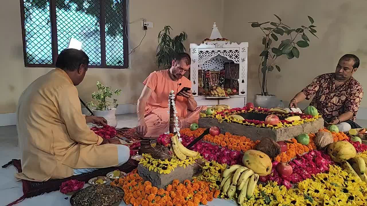 Видьярамбха самскара ягья. 31.08.25 смотреть онлайн