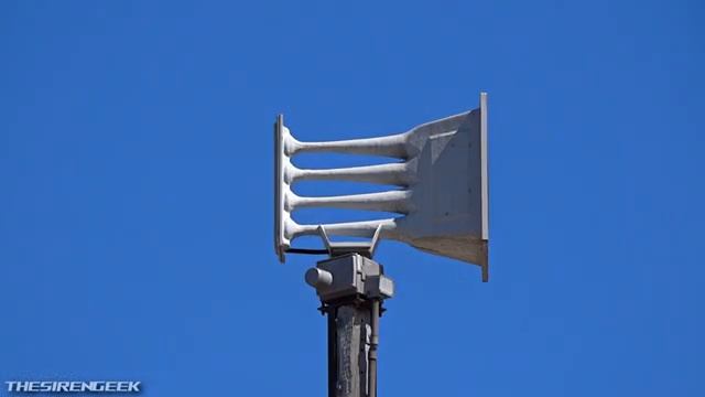 Dual Tone Analog Whelen WPS-4004 Tornado Siren Test - Alert - Tulsa, OK