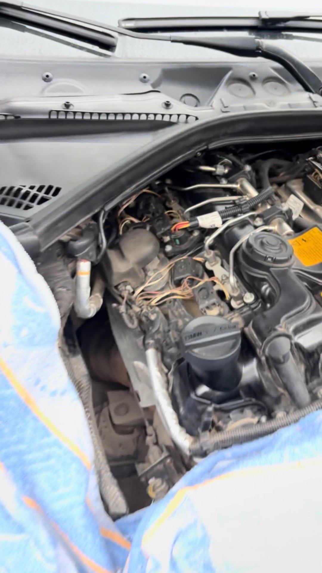 Замена датчика лямбда зонда БМВ Ф30 двигатель N20 (датчик кислорода) смотреть онлайн