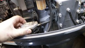 Почему заливает не работает нижний цилиндр На примере YAMAHA 40X