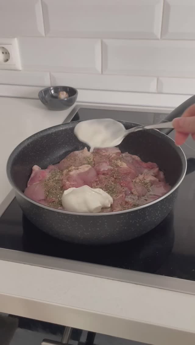 Лакомая курочка|Кулинария устами младенца смотреть онлайн