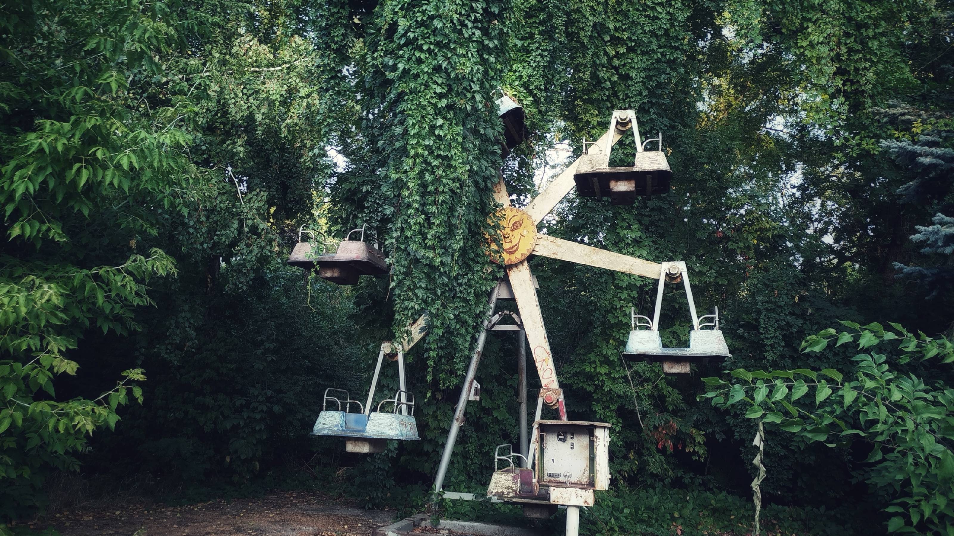 Заброшки Керчи. Парк ушедшей эпохи смотреть онлайн