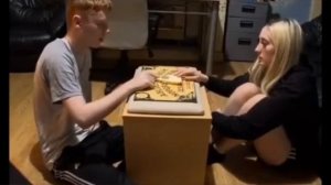 Доска Уиджи вам ответили призраки. Ваши действия?