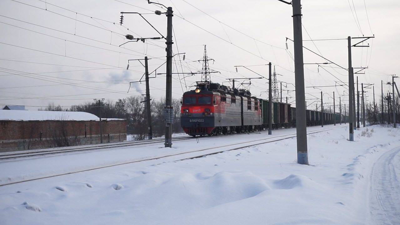 Электровоз ВЛ80С-1022