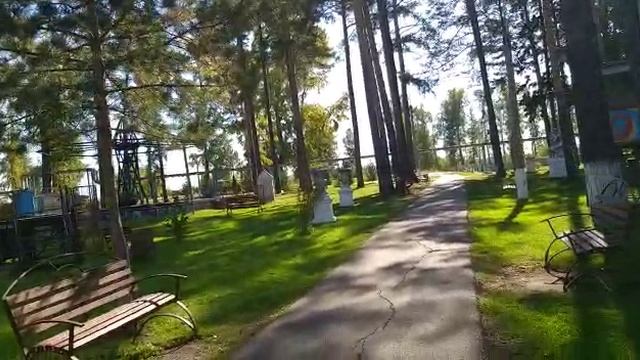 Парк аттракционов, карусели, развлечения, электромобили в г. Новокузнецке