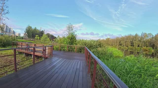 Комендантский проспект спальный район. С прекрасными пейзажами вдоль реки о которых мало кто знает. смотреть онлайн