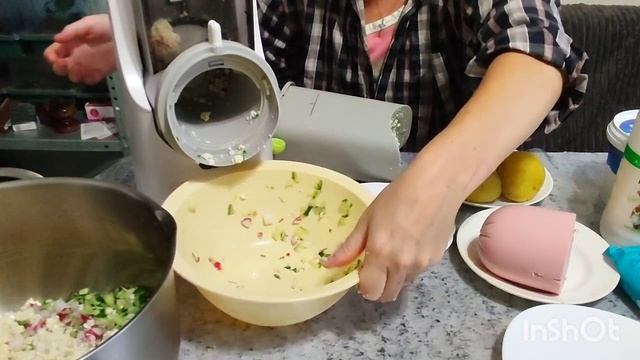 Русская окрошка на сыворотке и кефире смотреть онлайн