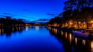 Расслабляющая ночь с глубоким Блюзом 🌆 Путешествие в спокойную синеву и потрясающий ночной вид на р