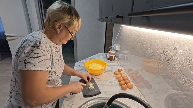 Про сидр, драники и уничтожителя кур смотреть онлайн