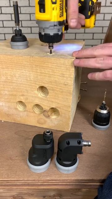 #Шуруповерт #Dewalt DCD703 со сменными насадками смотреть онлайн