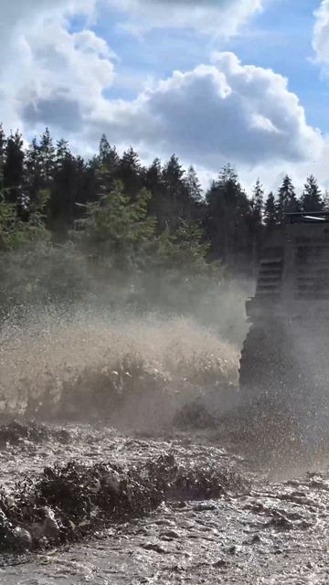 Новый Вездеход Тайфун Создан для адреналина и выходных. смотреть онлайн