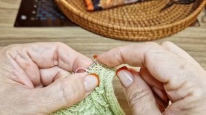 Двойная петля перетяжкой,  для изнаночного ряда.