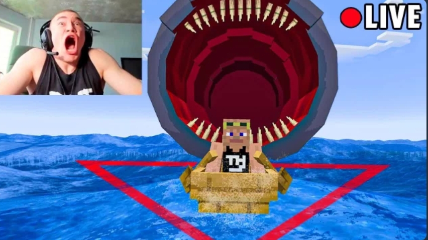 Я затроллил Стримера в БЕРМУДСКОМ ТРЕУГОЛЬНИКЕ в Майнкрафт смотреть онлайн