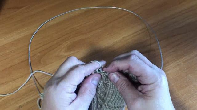 Красивый узор спицами для тёплых вещей для вас смотреть онлайн