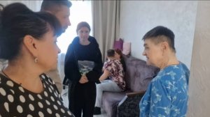 Полный дом родных. Приехали все сразу. Встречаем и провожаем. Готовлю аджику. Жизнь в деревне.