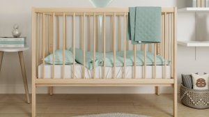 Кровать детская деревянная "Сашенька" / Видеообзор