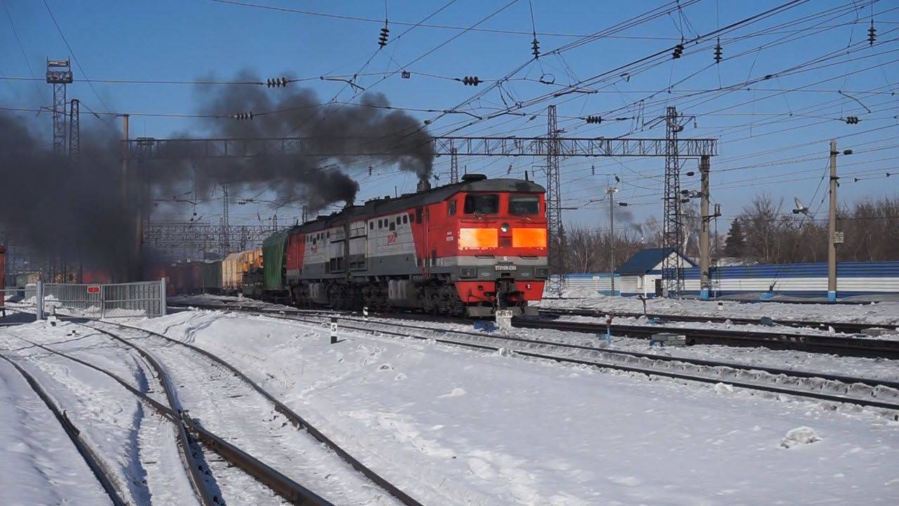 Тепловоз 2ТЭ10М-2360. "Медведящее" отправление. Звук 5Д49. смотреть онлайн